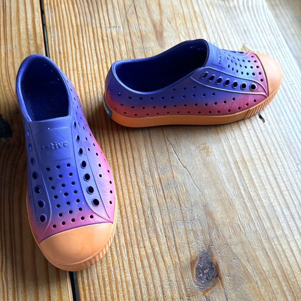 Native kids sneakers- gently used- toddler 11 (US)